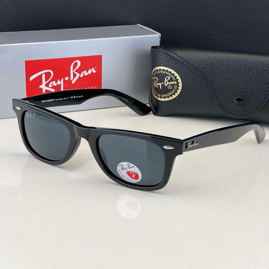Ray-Ban Original Wayfarer Polarized Sunglasse